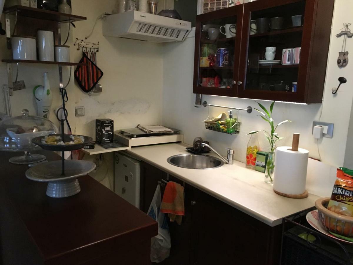 Piraeus Lux Secret Apartment Bagian luar foto