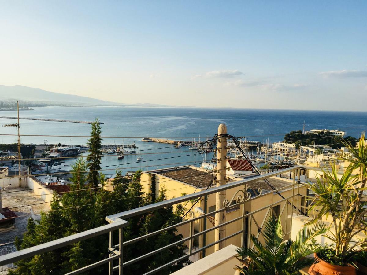 Piraeus Lux Secret Apartment Bagian luar foto